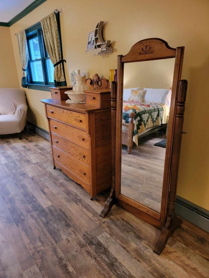 Moonlight Manor Bed & Breakfast Floyd Εξωτερικό φωτογραφία
