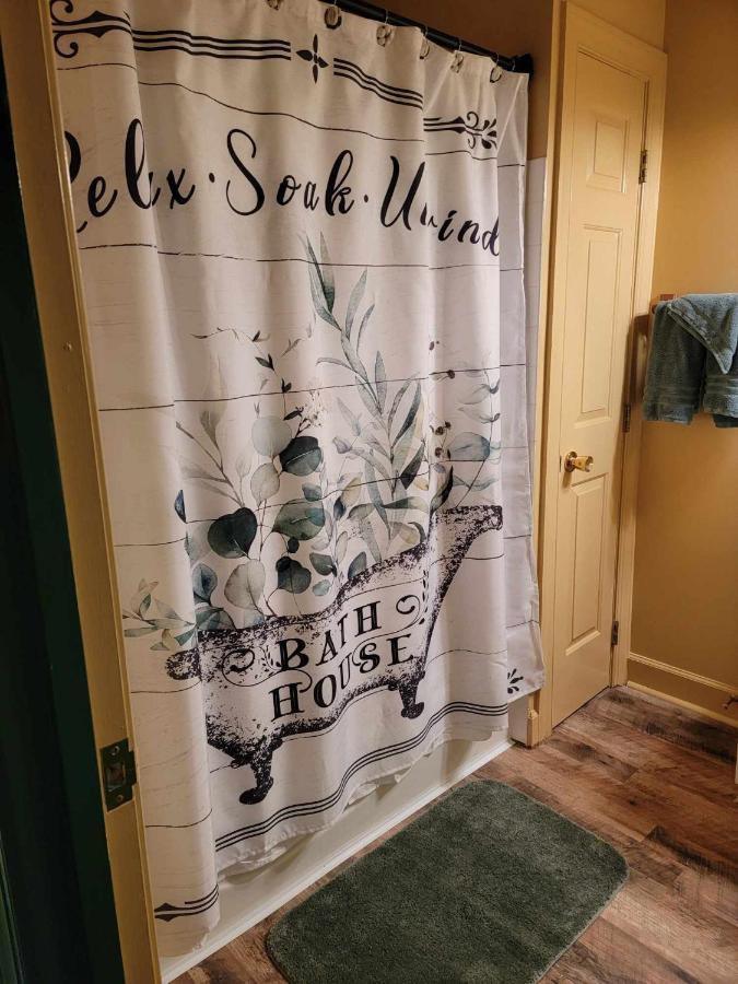 Moonlight Manor Bed & Breakfast Floyd Εξωτερικό φωτογραφία